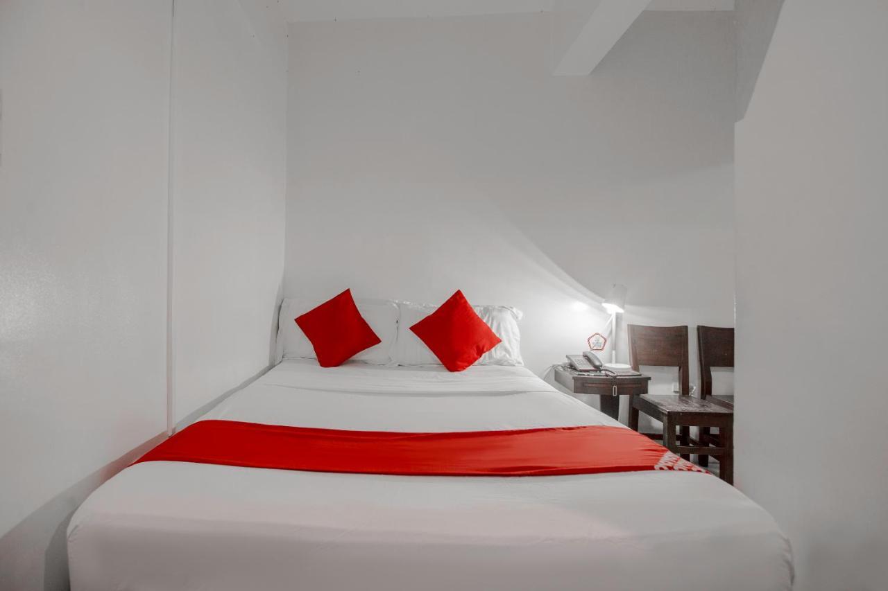 Super Oyo 134 The Bedstation Ξενοδοχείο Mandaluyong Εξωτερικό φωτογραφία