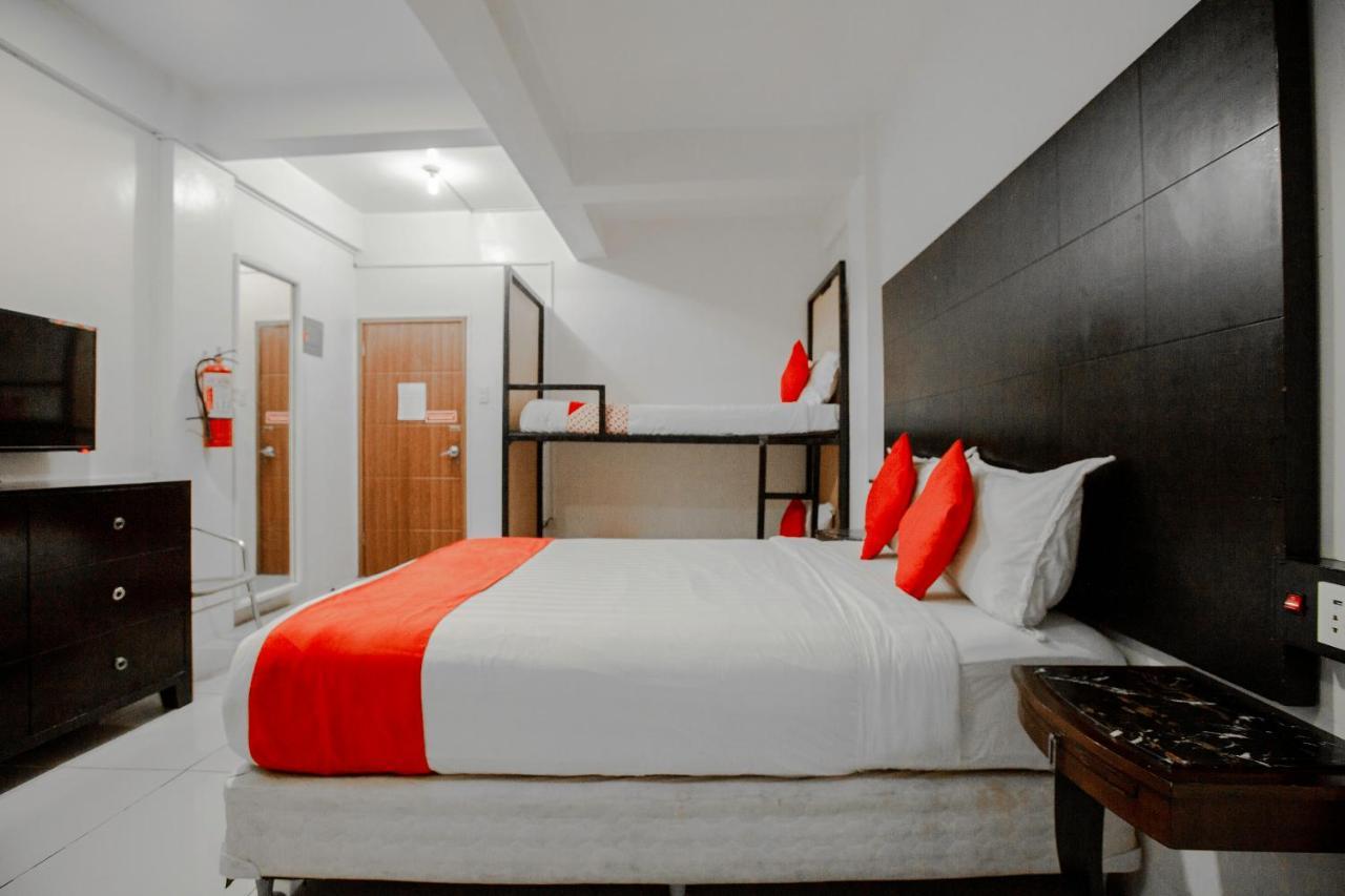 Super Oyo 134 The Bedstation Ξενοδοχείο Mandaluyong Εξωτερικό φωτογραφία